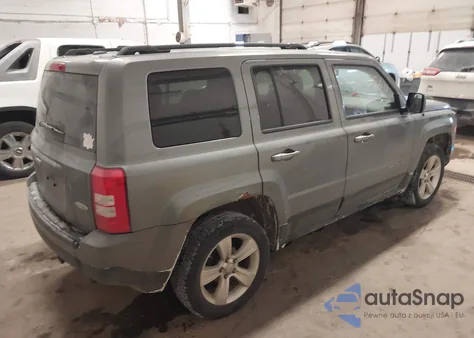 2012 Jeep Patriot Latitude z USA, uszkodzony, nr VIN 1C4NJRFB4CD608925